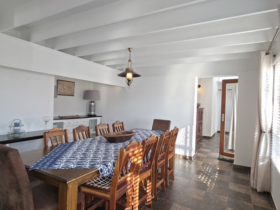 5 Bedroom Property for Sale in Wavecrest Eastern Cape